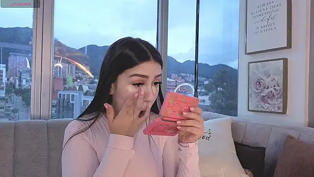 Snapshot of Ivanna_West chatting on 01/12/26, 11:48 Ivanna West online show from 01/12/26, 11:48