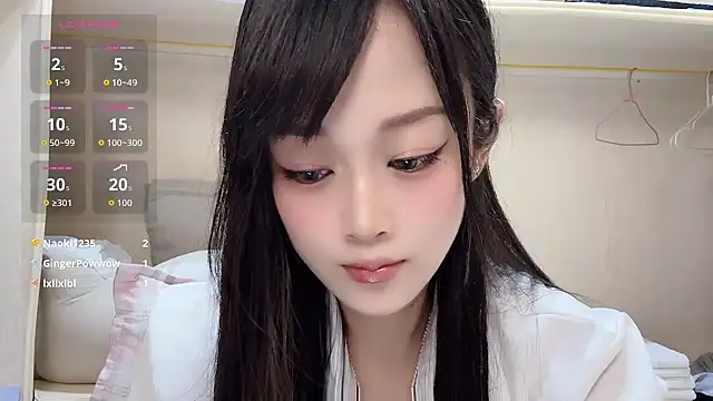 yueyue2003 online show from 06/29/26, 01:00