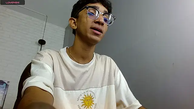 Martin Linares online show from 02/26/25, 01:41