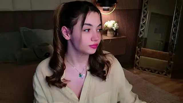 Alice Deleon online show from 02/28/25, 12:43