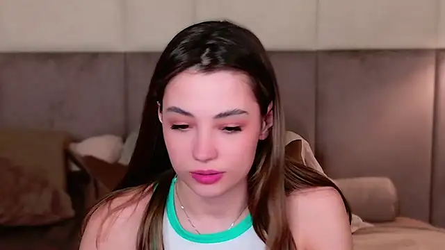 Alice Deleon online show from 03/02/25, 06:59