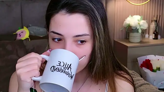 Alice Deleon online show from 03/09/25, 03:22