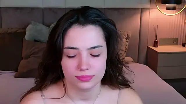 Alice Deleon online show from 09/24/25, 06:06