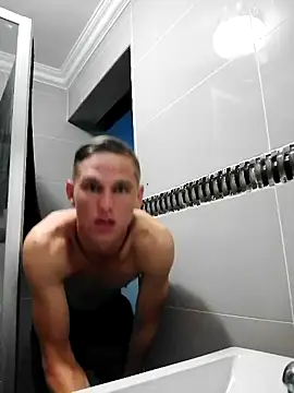 Ruanie online show from 04/15/26, 07:58