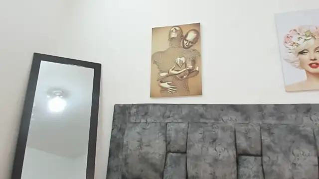 Chloe diamondss online show from 03/17/25, 09:33