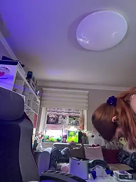 sexymelli18 online show from 10/07/25, 05:43