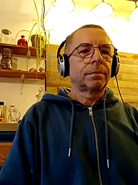 Xavspank2 online show from 01/13/26, 03:06