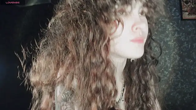 Snapshot of Dizer_clopy chatting on 11/26/25, 04:30 Dizer clopy online show from 11/26/25, 04:30