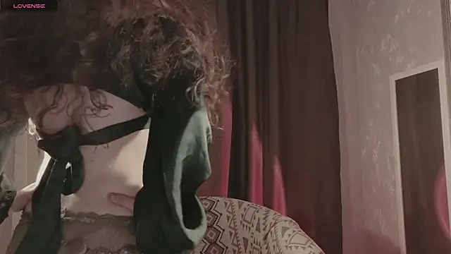 Snapshot of Dizer_clopy chatting on 02/24/26, 08:51 Dizer clopy online show from 02/24/26, 08:51