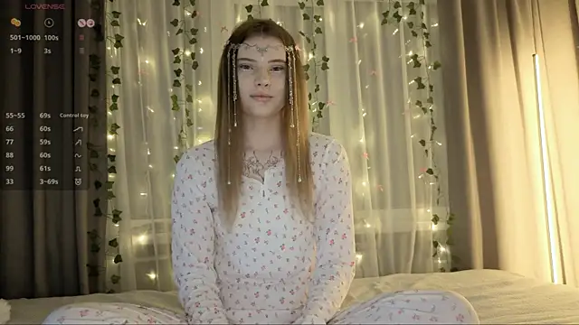 CarolinePepper online show from 02/01/26, 02:15