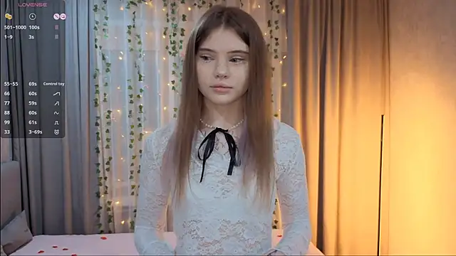 CarolinePepper online show from 02/15/26, 01:31