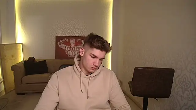 MaxKaiden online show from 03/20/25, 05:35