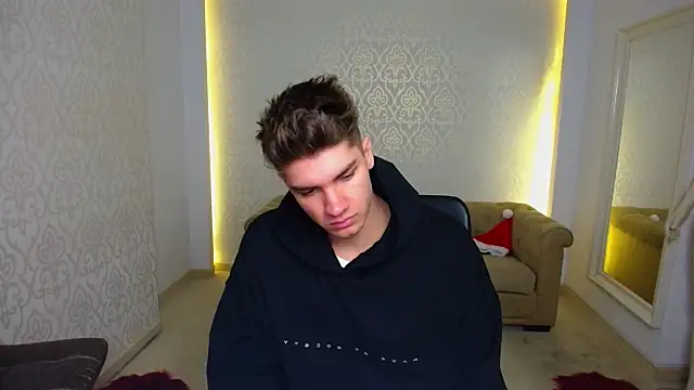 MaxKaiden online show from 01/14/26, 05:35