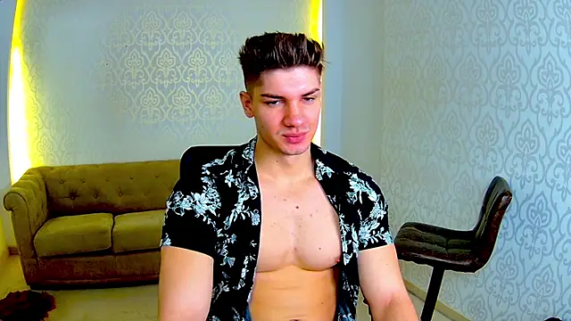 MaxKaiden online show from 02/20/26, 06:26