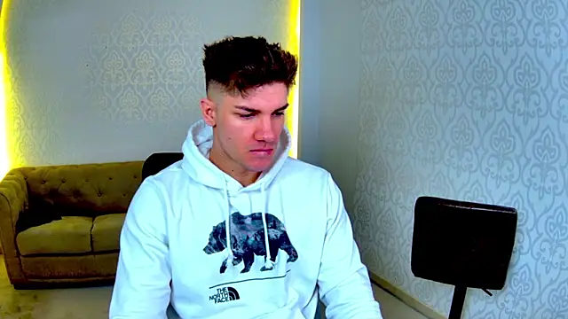 MaxKaiden online show from 03/01/26, 05:31