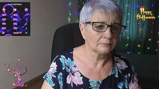 Sandra Snowflake online show from 10/28/25, 07:56