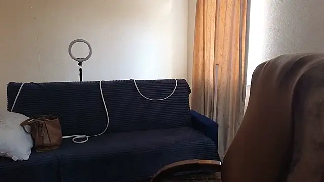 Sandra Snowflake online show from 04/15/26, 11:28