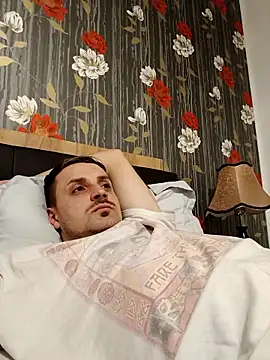 Eusuntnoulgigolo online show from 12/15/25, 07:40