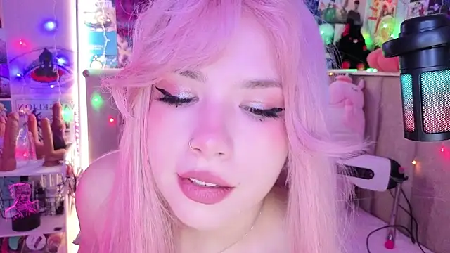 Sparkle Mona online show from 01/15/26, 02:27