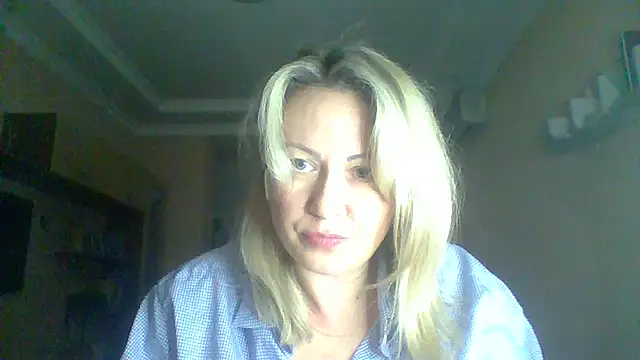 Snapshot of Mary888x chatting on 03/04/25, 06:29 Mary888x online show from 03/04/25, 06:29