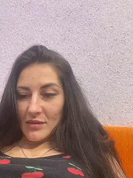 Snapshot of Veronicavirus chatting on 02/22/25, 08:31 Veronicavirus online show from 02/22/25, 08:31