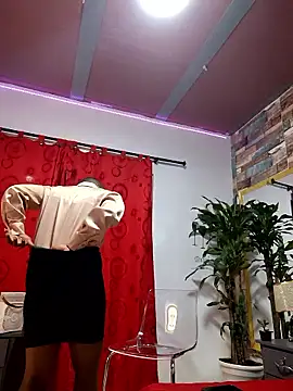 DashaSousaa online show from 11/19/25, 01:11