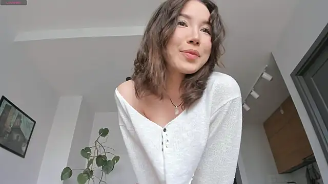 mey baee online show from 02/13/26, 07:37