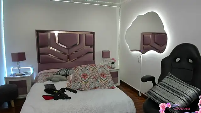 MollyCraft online show from 02/17/25, 03:20