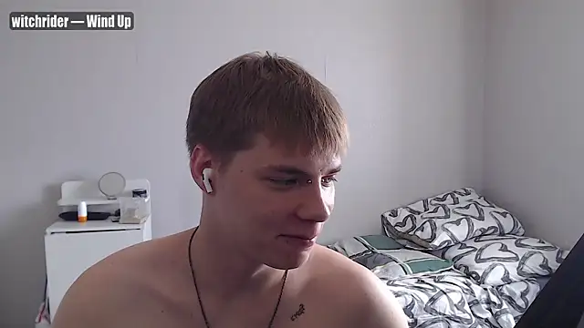 Snapshot of yourlildemon chatting on 06/27/26, 01:06 yourlildemon online show from 06/27/26, 01:06