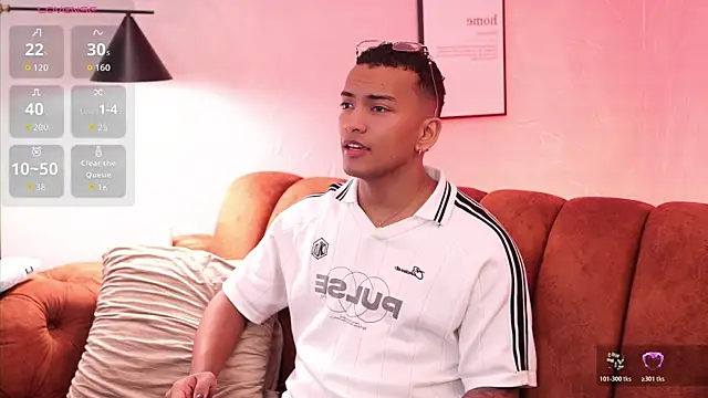 Rafa2004Cruz online show from 04/18/26, 12:31