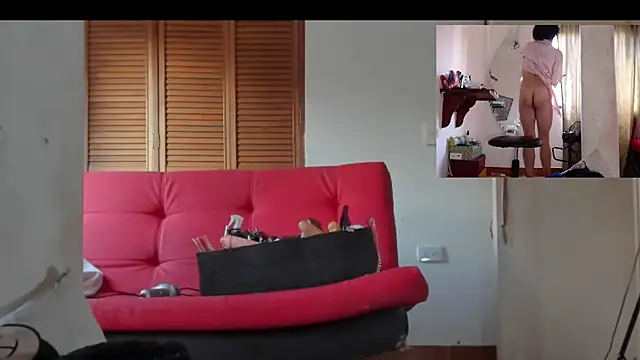 afroditacute15 online show from 09/29/25, 12:32