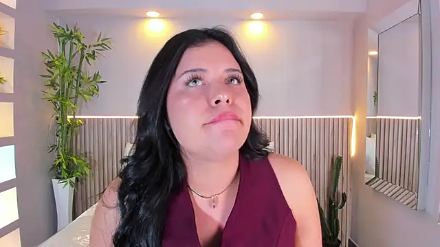 GeorginaReyes online show from 12/20/25, 10:39