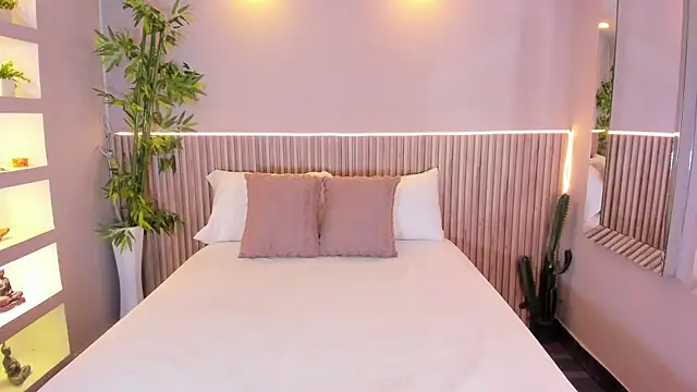 GeorginaReyes online show from 03/19/26, 10:47