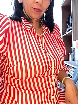 Mrsvictoriaaa online show from 03/07/26, 07:33