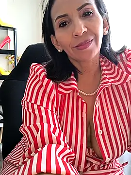 Snapshot of Mrsvictoriaaa chatting on 04/30/26, 08:37 Mrsvictoriaaa online show from 04/30/26, 08:37