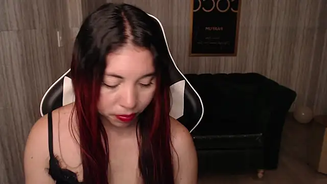 Snapshot of ladi08_t chatting on 02/26/25, 03:53 ladi08 t online show from 02/26/25, 03:53