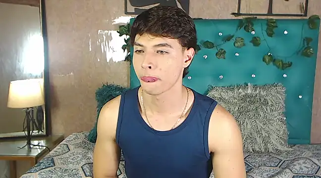 LiamAndrewzz online show from 03/23/25, 04:05