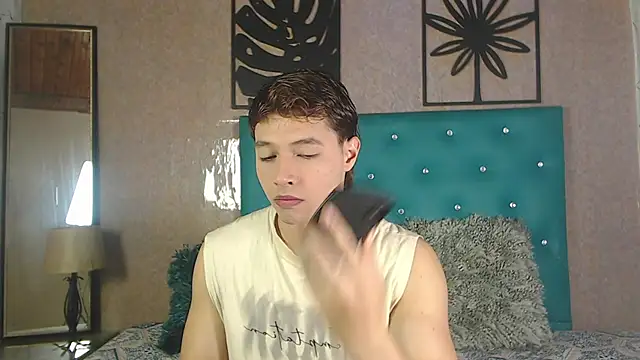 LiamAndrewzz online show from 09/09/25, 05:07