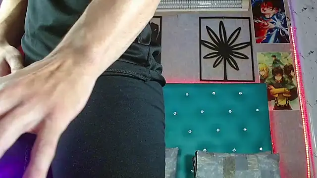 LiamAndrewzz online show from 04/14/26, 03:56