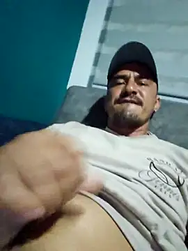 Iuver online show from 01/15/26, 11:41