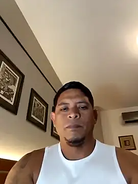 Snapshot of Odin-2121 chatting on 02/18/25, 02:27 Odin-2121 online show from 02/18/25, 02:27