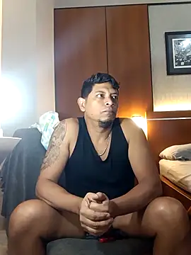 Snapshot of Odin-2121 chatting on 02/22/25, 06:28 Odin-2121 online show from 02/22/25, 06:28