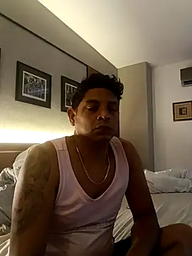 Snapshot of Odin-2121 chatting on 02/28/25, 07:03 Odin-2121 online show from 02/28/25, 07:03