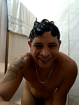 Snapshot of Odin-2121 chatting on 03/01/25, 02:04 Odin-2121 online show from 03/01/25, 02:04