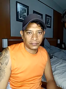 Snapshot of Odin-2121 chatting on 03/03/25, 11:44 Odin-2121 online show from 03/03/25, 11:44