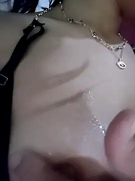 Snapshot of ElaRuil69 chatting on 11/29/25, 02:47 ElaRuil69 online show from 11/29/25, 02:47