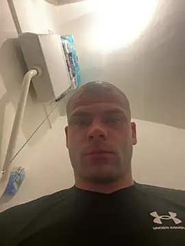 pesyelisa online show from 02/28/25, 03:04