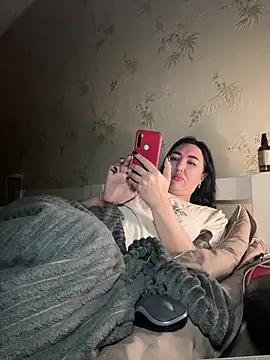 Naughtbaby 2025 online show from 09/12/25, 02:55