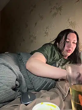 Naughtbaby 2025 online show from 01/17/26, 03:06