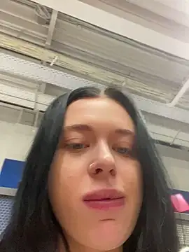 Snapshot of AlishaPrettyBlade chatting on 02/21/25, 07:01 AlishaPrettyBlade online show from 02/21/25, 07:01